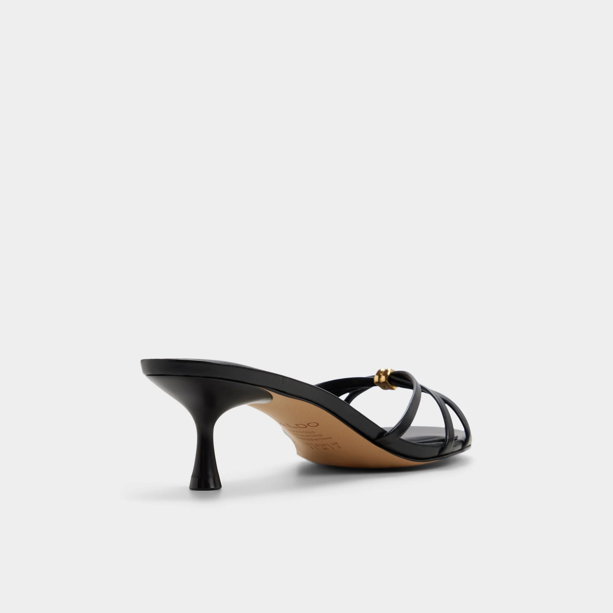 Madalyn - Image 2