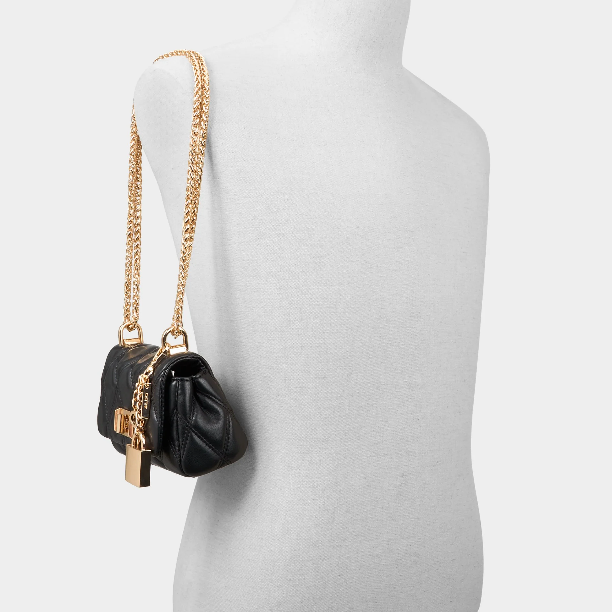 Miablackk - Image 5